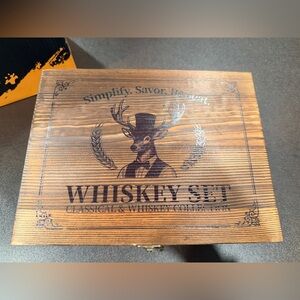 Whiskey Set Wooden Box with Stag Graphic